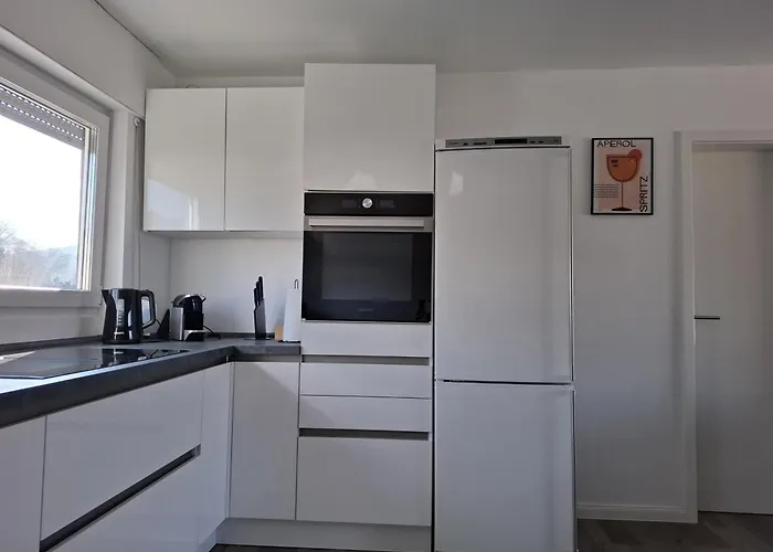 Zentral-stilvoll-schoene Aussicht-mediapaket-en1 *