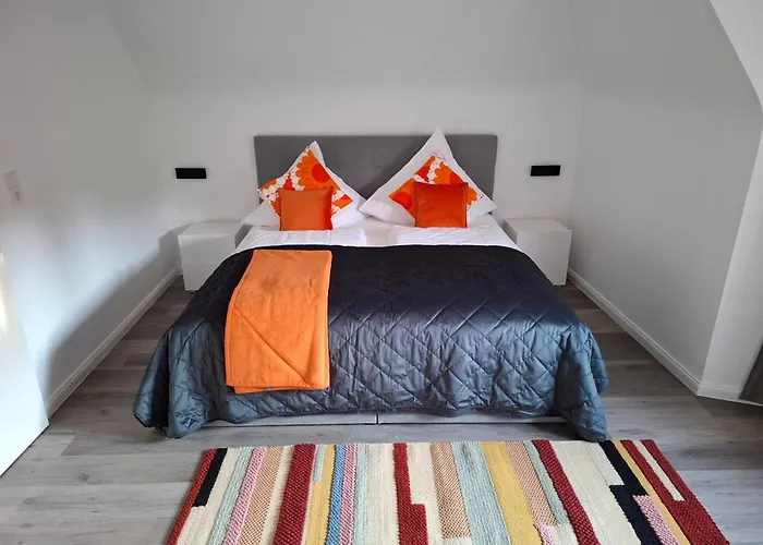 Zentral-stilvoll-schoene Aussicht-mediapaket-en1 * Ennepetal